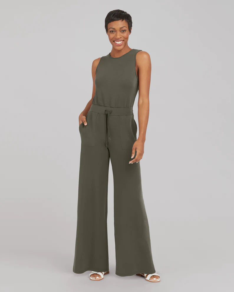 Women`s Fashionable Lace-Up Jumpsuit Pants
